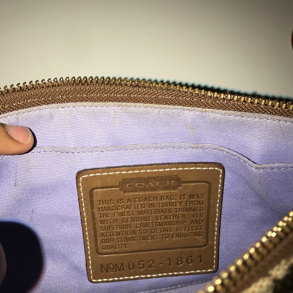 Coach Handbag - Picture 3 of 3